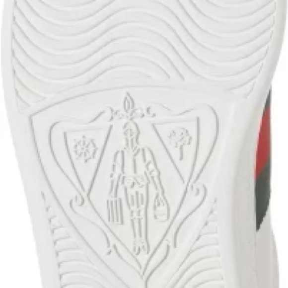 Men’s Authentic Gucci Leather sneakers - Picture 10 of 15